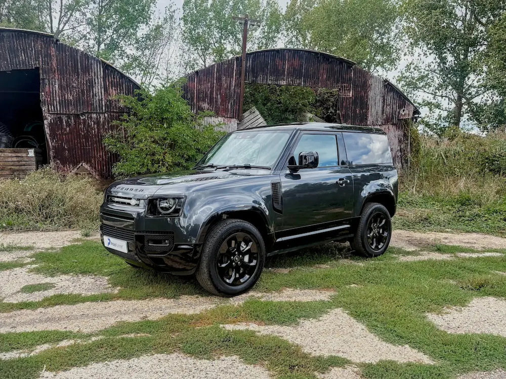 Land Rover Defender 90 Hard Top